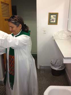 Gabriella_vesting_small